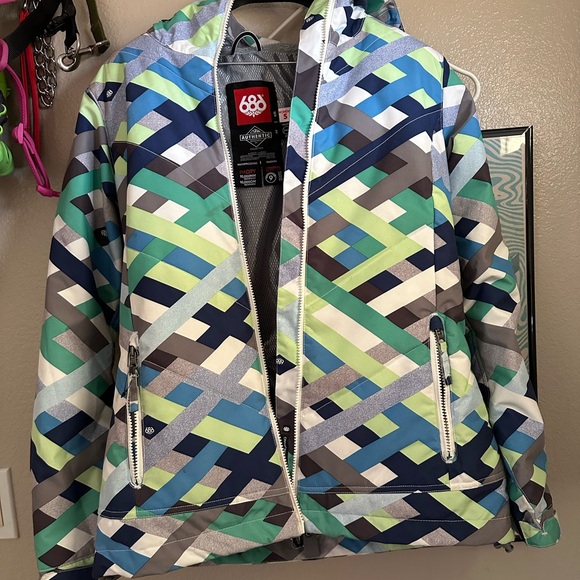 Colorful Winter Jacket - 686 - Picture 1 of 5